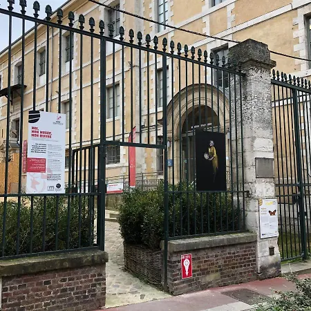 Joli Avec Cour Privee Proche Gare & Centre * Rouen