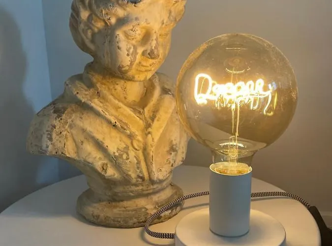 Joli Avec Cour Privee Proche Gare & Centre Apartment Rouen