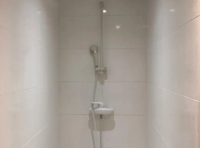 Διαμέρισμα Joli Avec Cour Privee Proche Gare & Centre Ρουέν